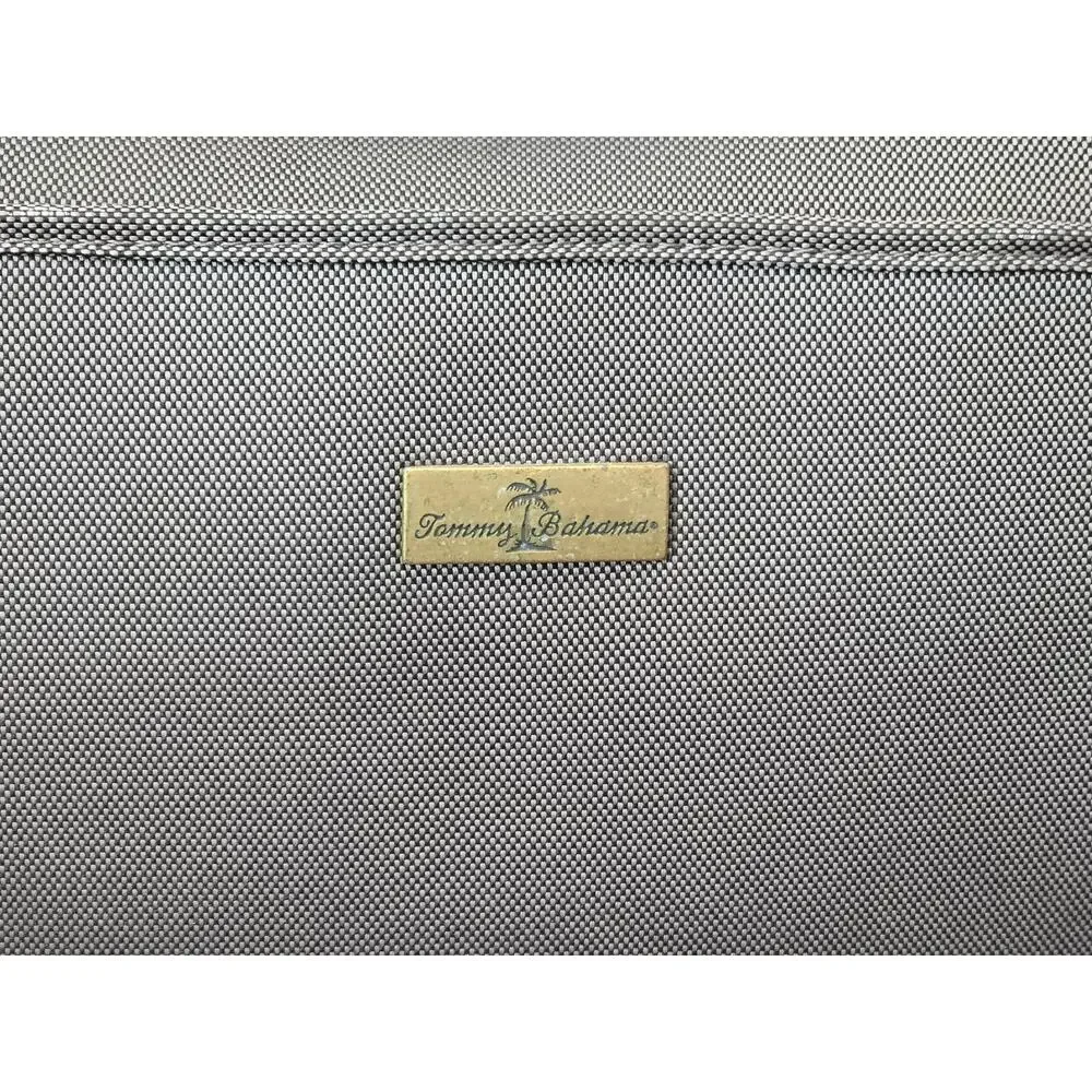 Tommy Bahama Essentials Travel Carry On Overnight Green Canvas Duffle Bag